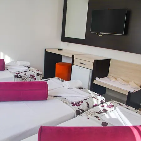 Hermes Hotel 3*