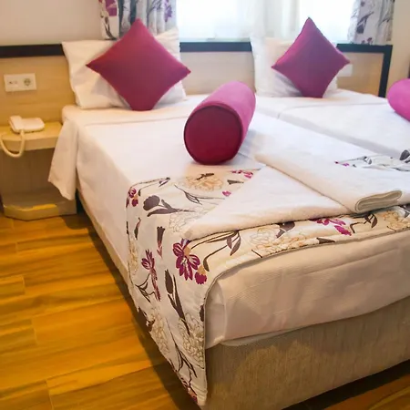 Hermes Hotel 4*